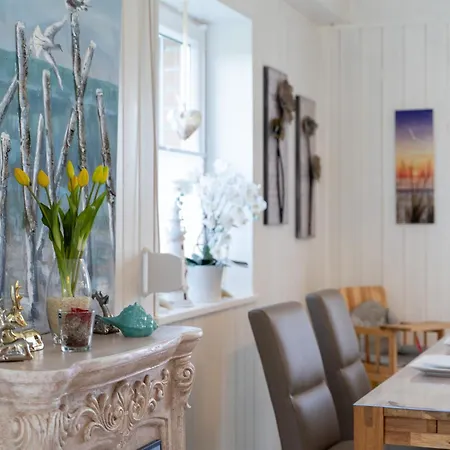 Ostseecharme Mit Sauna U Garten הייליגנהאפן