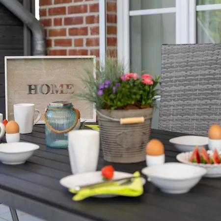 Ostseecharme Mit Sauna U Garten *