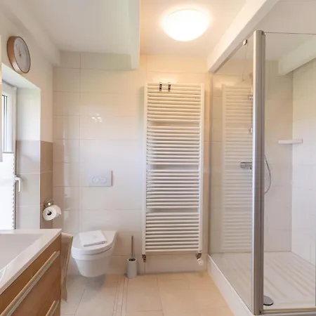 Ostseecharme Mit Sauna U Garten * הייליגנהאפן