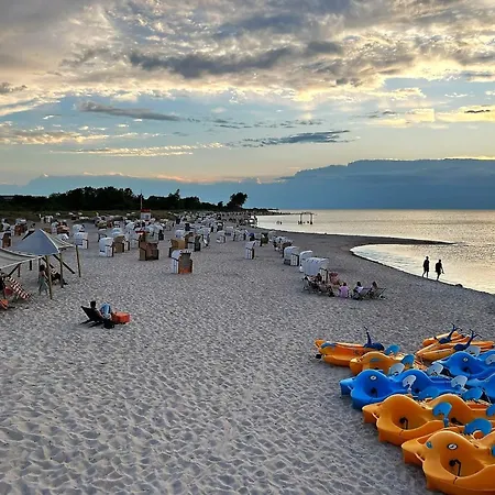 בית נופש Ostseecharme Mit Sauna U Garten הייליגנהאפן